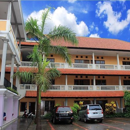 Baru Dua Beach Hotel Banyuwangi  Exterior foto
